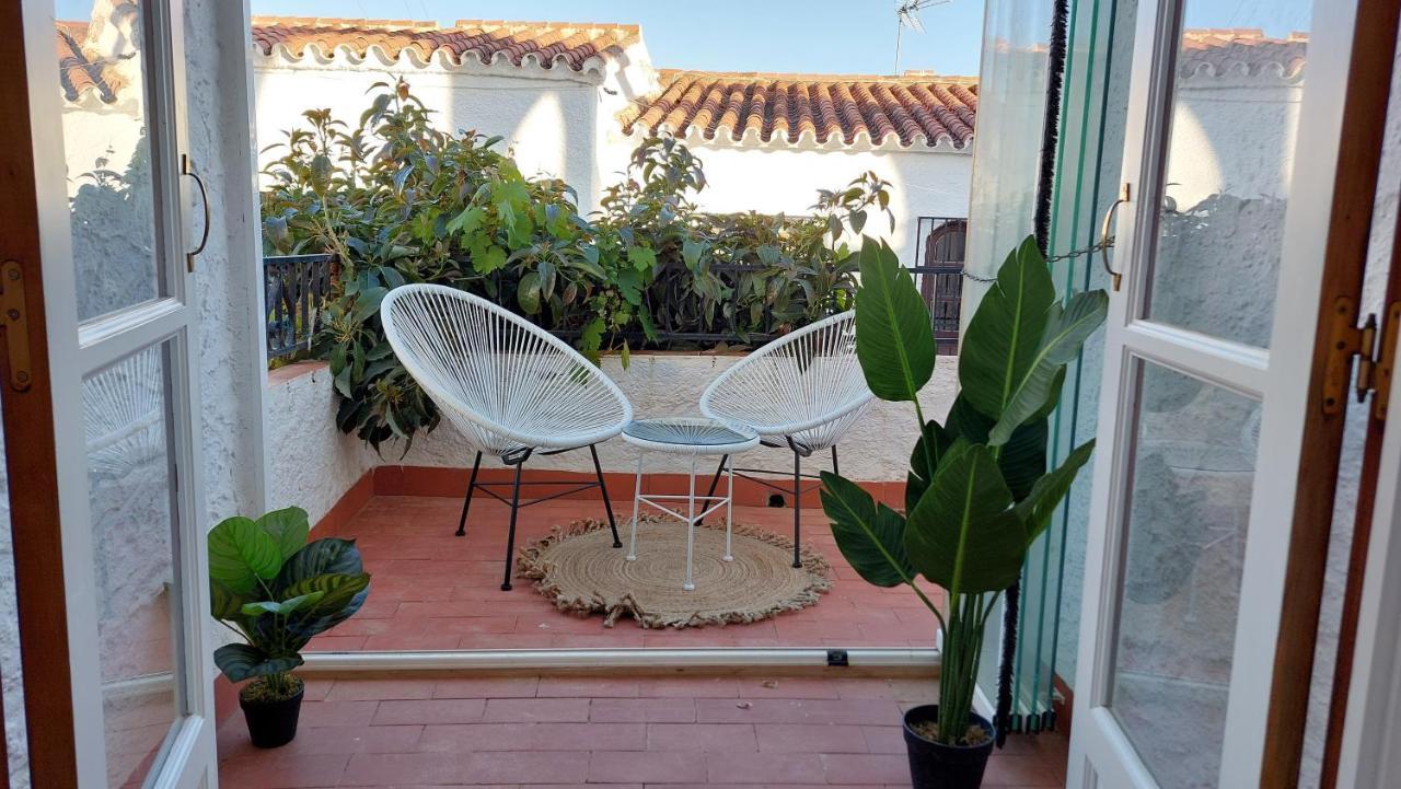 נרחה New Boho Home With Balcony, Private Garden And Communal Pool מראה חיצוני תמונה