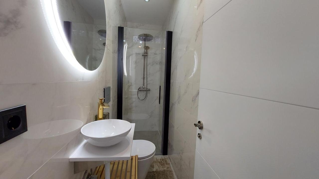 נרחה New Boho Home With Balcony, Private Garden And Communal Pool מראה חיצוני תמונה