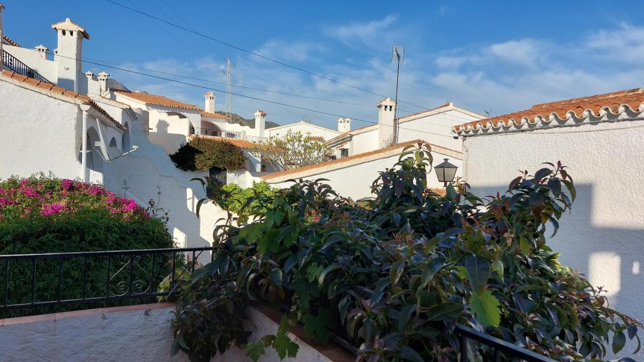 נרחה New Boho Home With Balcony, Private Garden And Communal Pool מראה חיצוני תמונה